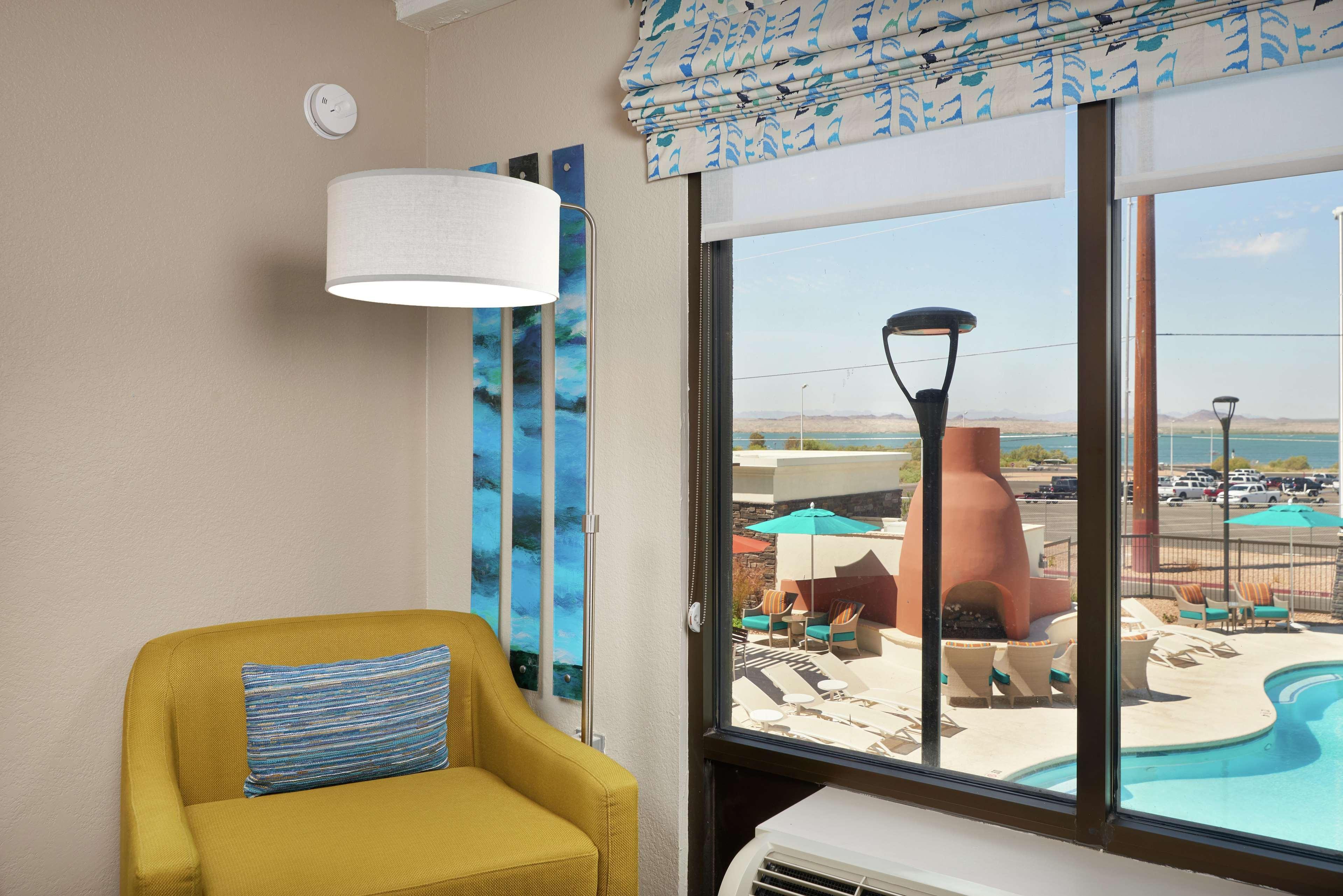 Hampton Inn Lake Havasu City Ngoại thất bức ảnh