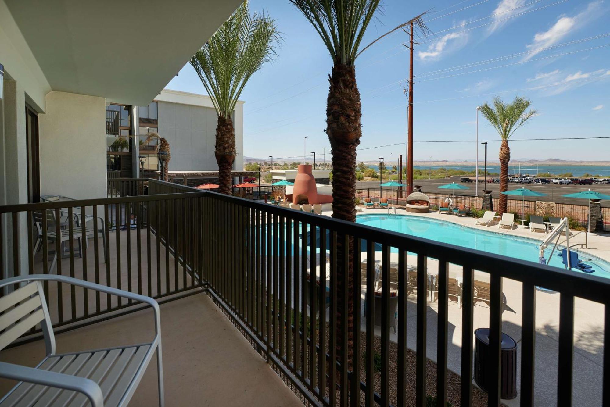 Hampton Inn Lake Havasu City Ngoại thất bức ảnh